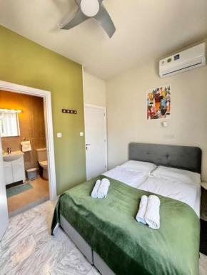 Smart Comfort RoomN2 with Private Bathroom in best Location Beach 250m